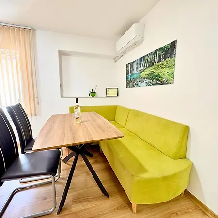 Apartamento Charm 2 Varna