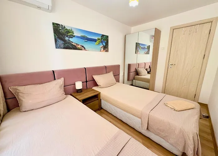 Charm 2 Apartment
